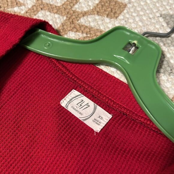 Maurices 24/7 Red Thermal Henley Top XS Long Sleeve Button Front Waffle Knit - Picture 3 of 6